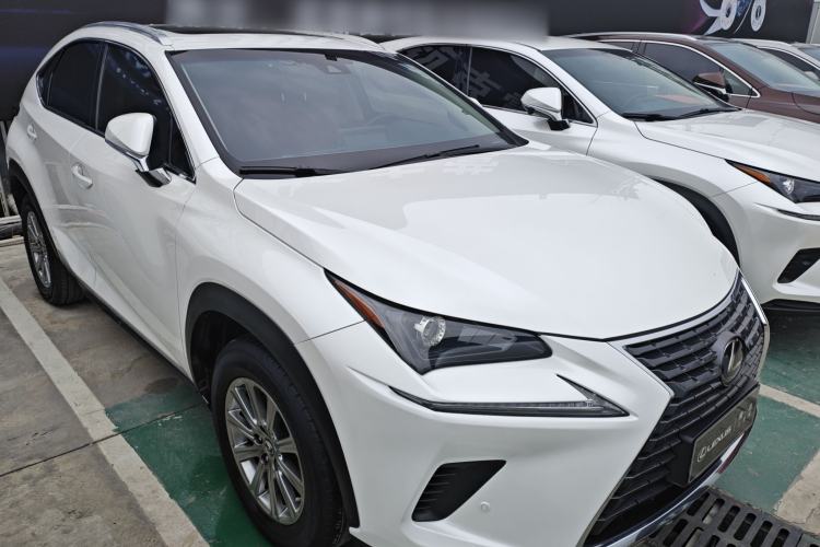 Used Lexus NX 2017 200 All-Wheel Drive Fēngshàng Edition
