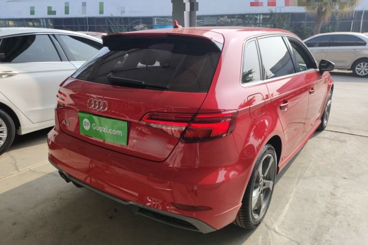 Used Audi A3 2018 30th Anniversary Edition Sportback 35 TFSI Fashion Model
