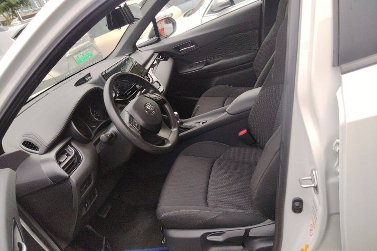 Used Toyota C-HR 2020 2.0L Comfort Edition
