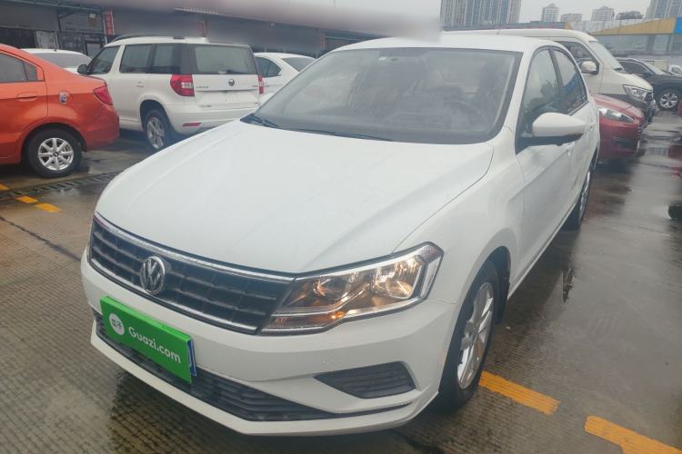 Used Volkswagen Jetta 2019 Dream Edition 1.4L Manual Fashion Version
