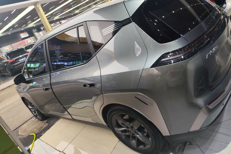 Used AION Y 2023 Plus 510 Tech Edition