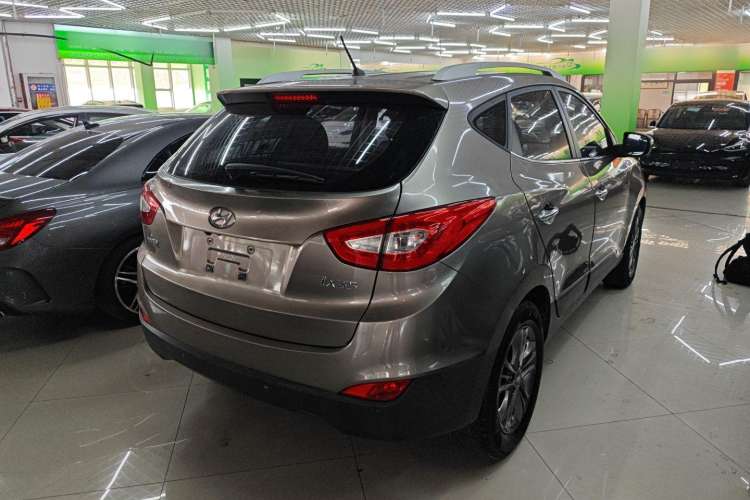 Used Hyundai ix35 2015 2.0L Automatic 2WD Smart Version China V Standard
