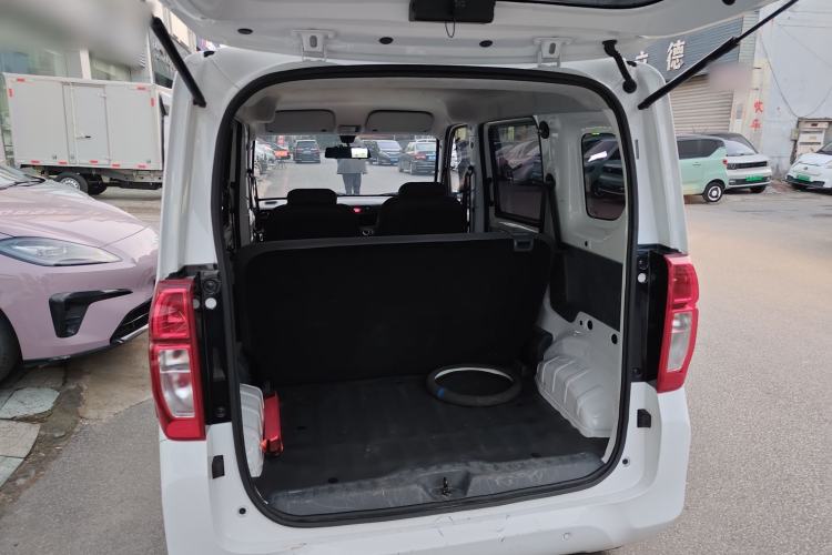 Used Wuling Zhiguang New Energy 2025 Standard Model