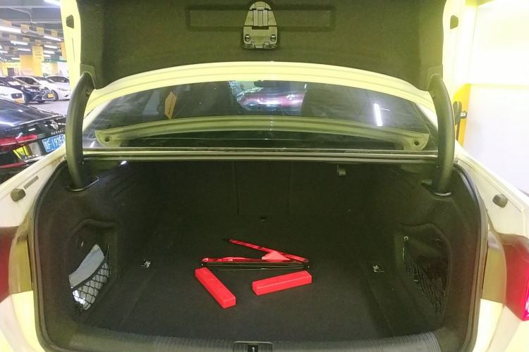 Used Audi A4L 2019 40 TFSI Fashion Edition China VI Emission Standard
