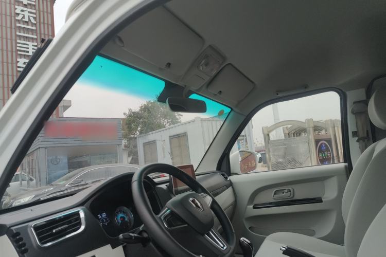 Used Jinbei New Hiace X30L 2024 Champion Edition Van 2/5 Seats Front-Mounted Air Conditioning