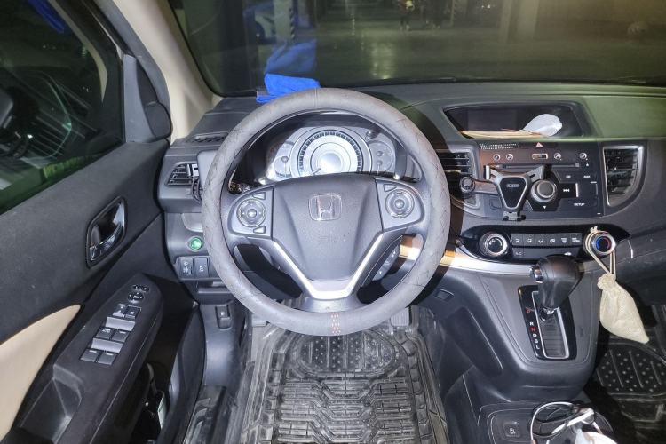 Used Honda CR-V 2015 2.0L two-wheel drive Fashion Edition
