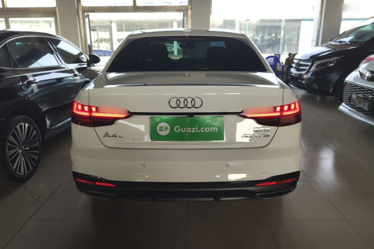 Used Audi A4L 2023 40 TFSI Luxury Dynamic Model
