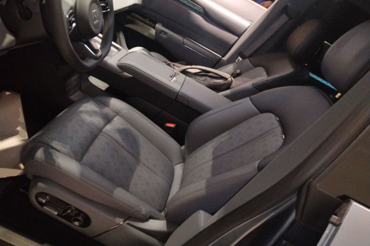 Used Zeekr 7X 2025 100kWh Long-Range All-Wheel Drive Intelligent Driving Version
