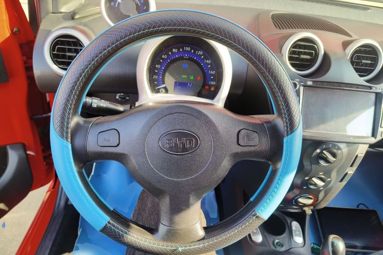 Used BYD F0 2015 1.0L AMT XuanKu Model
