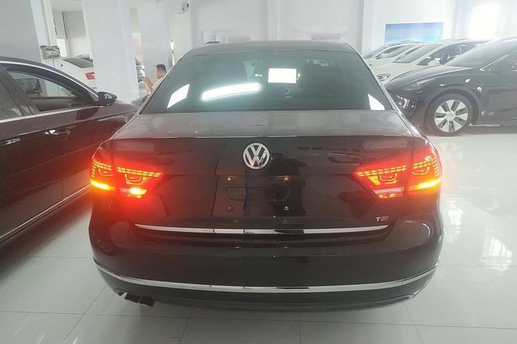 Used Volkswagen Passat 2015 1.8TSI DSG Prestige Edition
