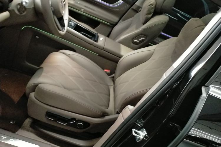 Used Hima AITO M9 2025 Extended-Range Ultra Version 52 kWh 5-Seater Edition