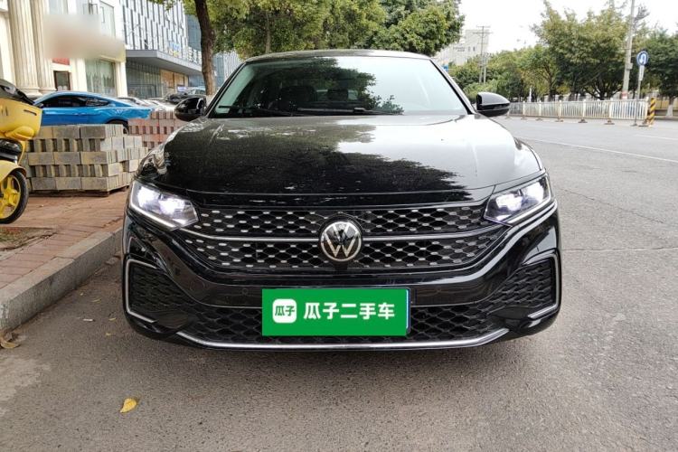 Used Volkswagen Passat 2024 330TSI Starry Elite Edition
