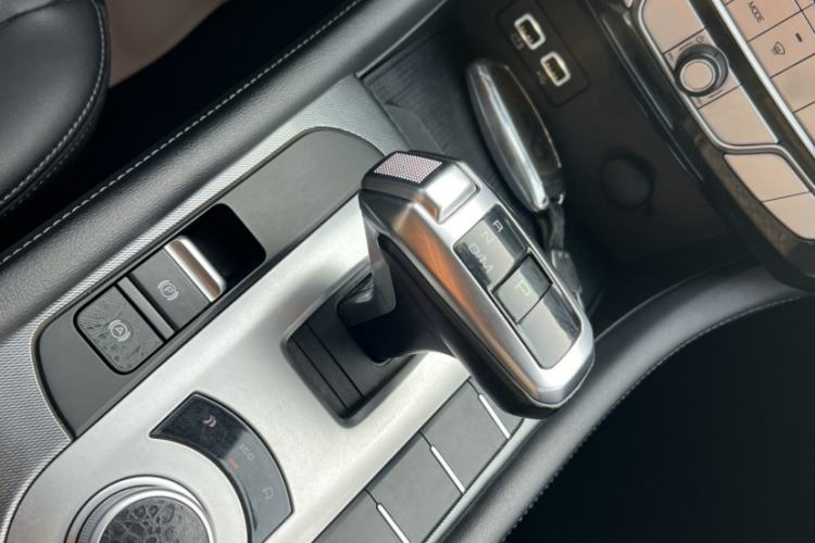 Used Great Wall Poer 2021 2.0T Global Version Passenger Car Automatic Gasoline Two-Wheel Drive Comfort Trim Standard Box – GW4C20B
