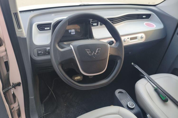 Used Wuling Hongguang MINIEV 2022 Macaron Premium Model – Lithium Iron Phosphate