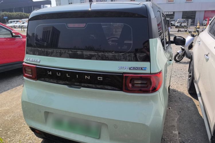 Used Wuling Hongguang MINIEV 2022 Macaron Premium Model – Lithium Iron Phosphate
