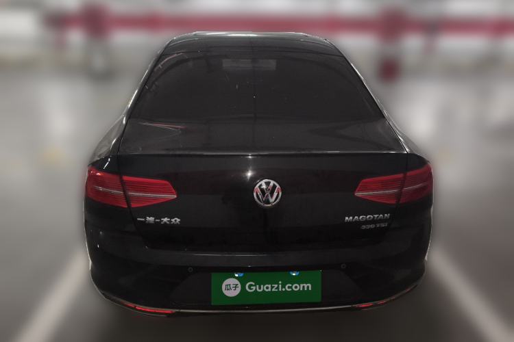 Used Volkswagen Magotan 2017 330TSI DSG Luxury Model
