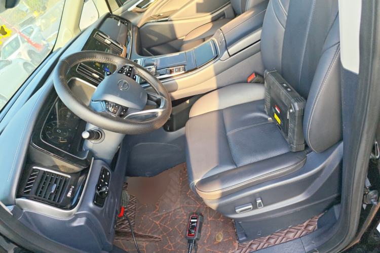 Used GAC Trumpchi M8 2021 Master Series 390T Prestige Edition
