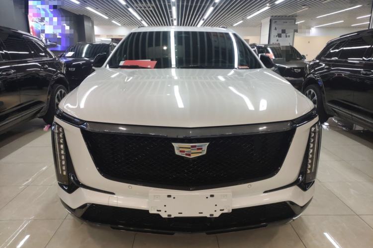Used Cadillac XT5 2025 2.0T Platinum Edition

