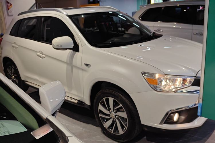 Used Mitsubishi ASX 2018 2.0L CVT Two-Wheel Drive Deluxe Edition