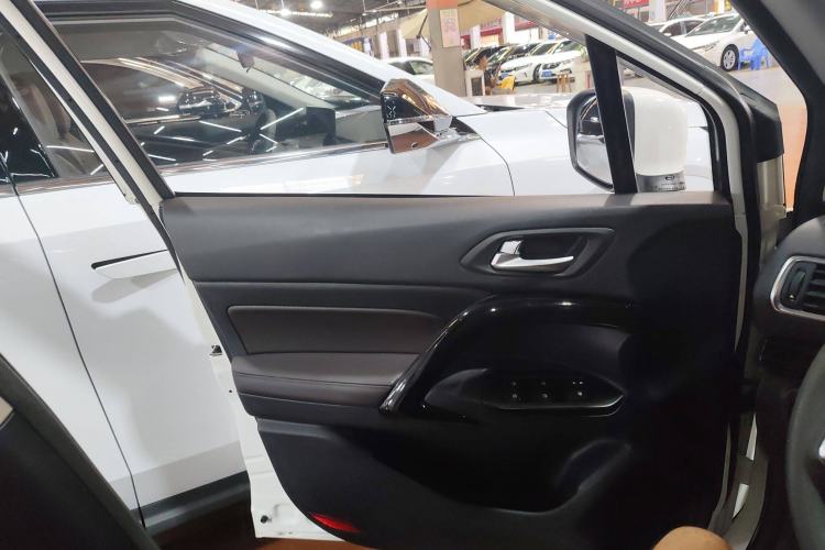 Used GAC Trumpchi GS4 2018 200T G-DCT Two-Wheel Drive Elite Edition