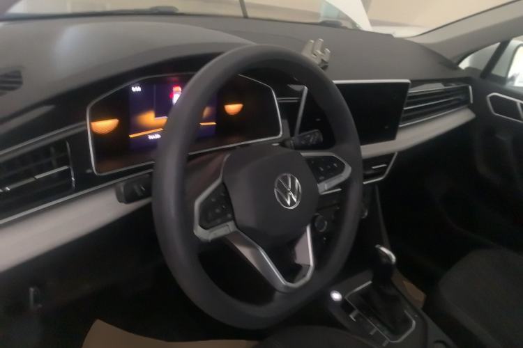 Used Volkswagen Tiguan L 2022 330TSI Automatic Two-Wheel Drive Comfort Edition
