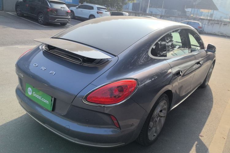 Used ORA Lightning Cat 2022 555 km Luxury Edition
