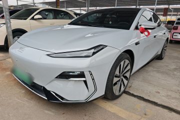 Used Geely Galaxy E8 2024 550 km Range Rear-Wheel-Drive PRO