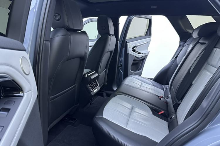 Used Land Rover Range Rover Evoque 2020 249 PS R-DYNAMIC S Blackened Sport Technology Edition
