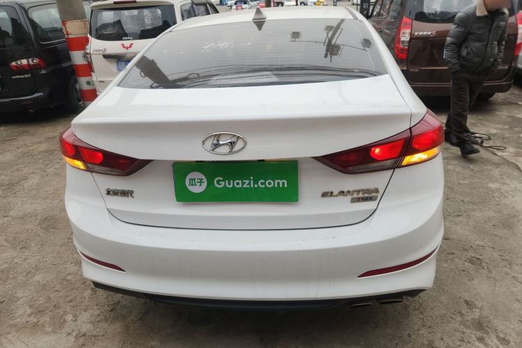 Used Hyundai Elantra 2018 1.4T Dual-Clutch Xuan Dong · Dynamic Edition
