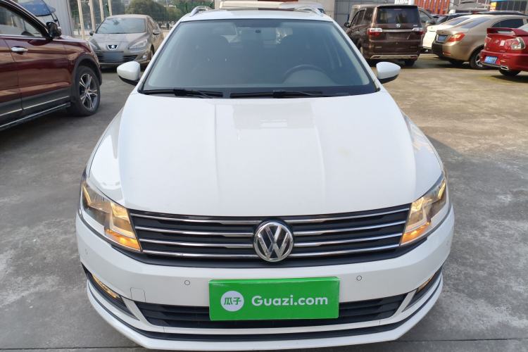 Used Volkswagen Gran Lavida 2015 1.6L Automatic Comfort Edition
