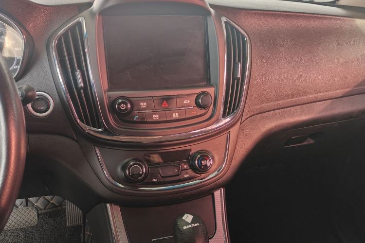 Used Baojun 560 2016 1.8L iAMT Luxury Model