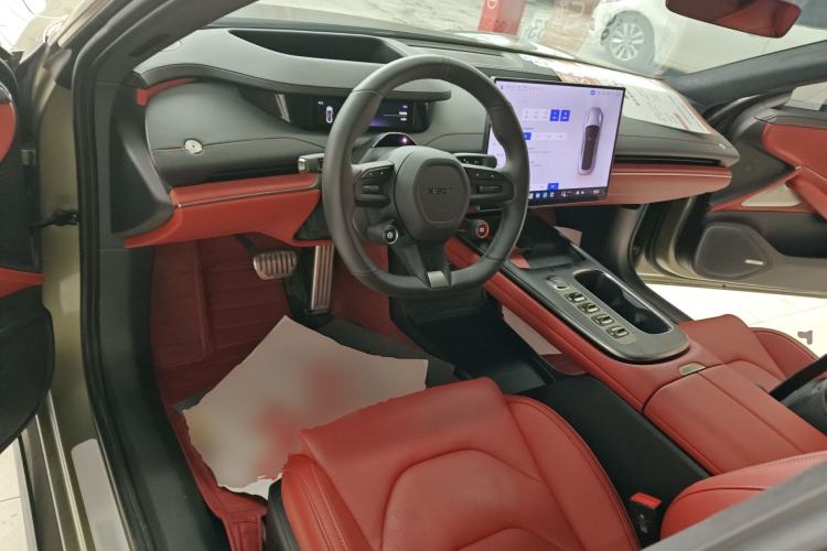 Used  SU7 2024 Four-Wheel Drive Ultra-Long Range Advanced Intelligent Driving Max Edition
