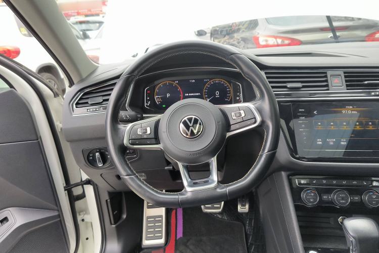 Used Volkswagen Tiguan L 2021 330TSI Automatic Two-Wheel Drive R-Line Enhanced Edition
