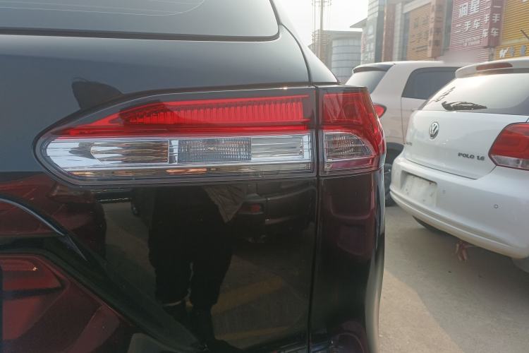 Used Toyota FRONTLANDER 2023 2.0L CVT Elite Edition
