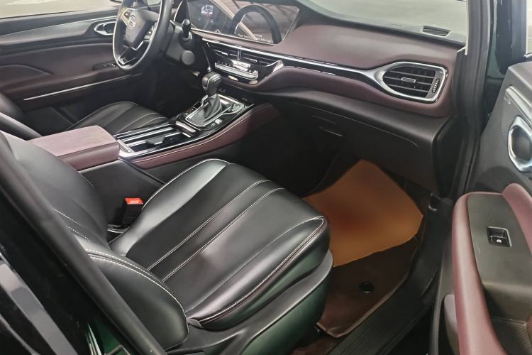 Used GAC Trumpchi M6 2023 PRO 270T DCT Luxury Edition
