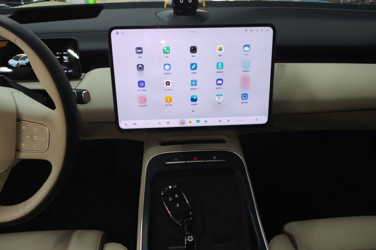 Used Nio ET5T 2025 75 kWh Touring
