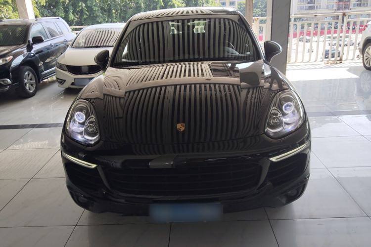 Used Porsche Cayenne 2015 3.6L automatic transmission U.S. specification
