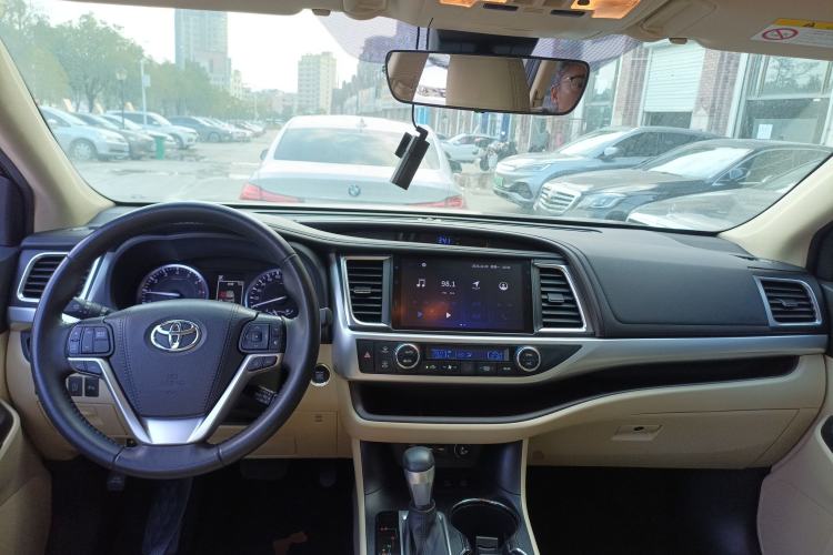 Used Toyota Highlander 2021 2.0T Four-Wheel Drive Luxury Edition 7 Seats