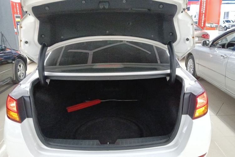 Used Kia K5 2014 2.0L Automatic LUXURY
