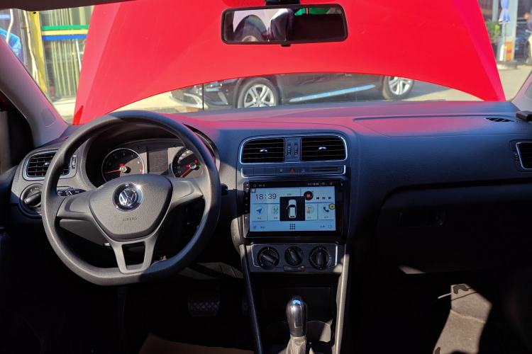 Used Volkswagen Polo 2014 1.4L Automatic Comfort Edition