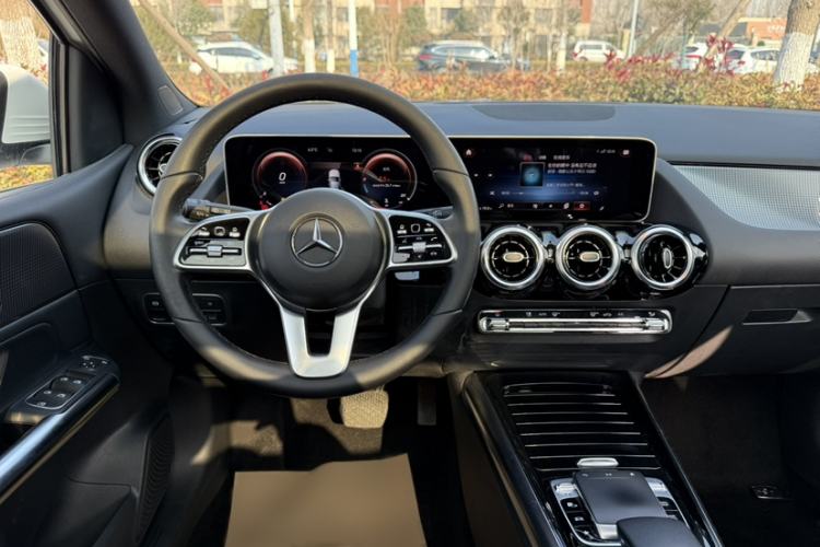 Used Mercedes-Benz B-Class 2020 B 200 Fashion Model