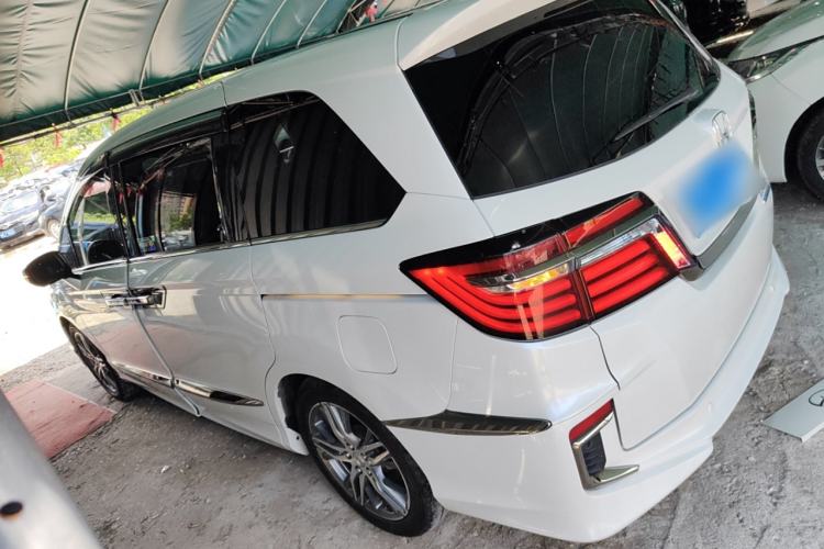 Used Honda Elysion 2019 2.0L Hybrid Luxury Edition
