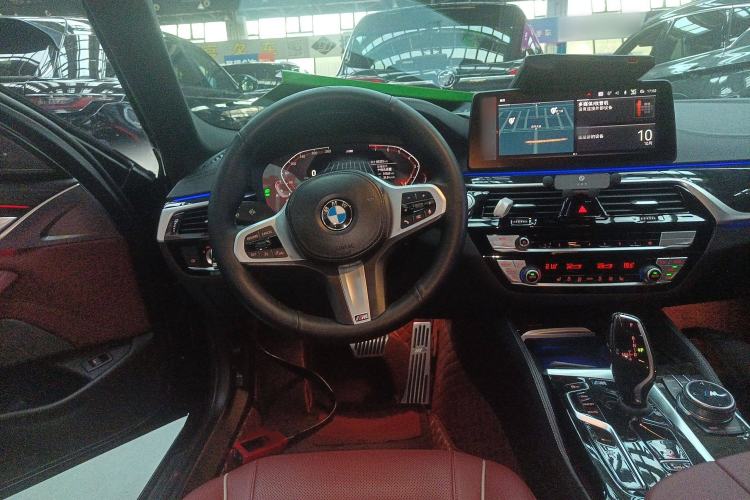 Used BMW 5 Series 2022 525Li M Sport Package