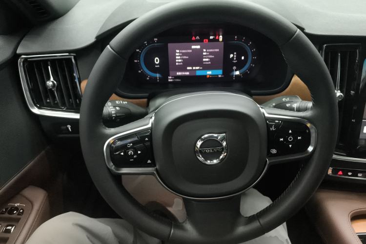 Used Volvo S90 2022 B5 Zhiyi Luxury Edition