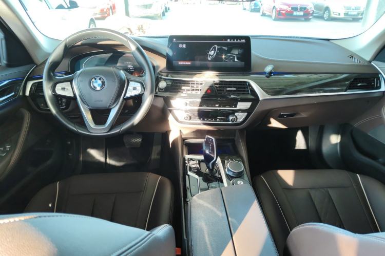 Used BMW 5 Series 2021 525Li Luxury Package
