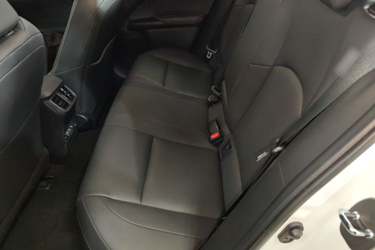 Used Lexus UX New Energy 2020 300e Pure·Joy Edition
