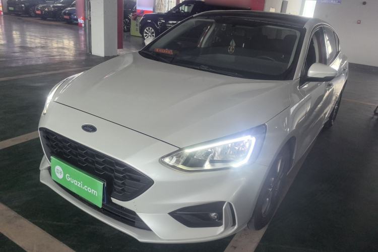 Used Ford Focus 2020 Hatchback 1.5L Automatic Sharp Edition
