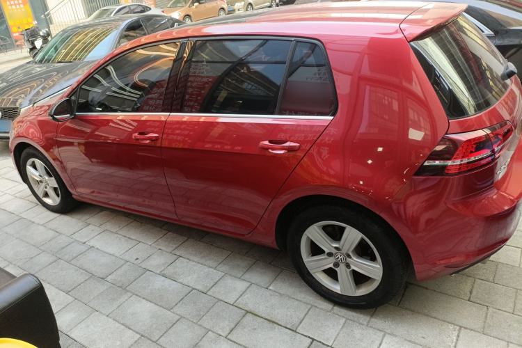 Used Volkswagen Golf 2017 230TSI Automatic Comfort Edition – Celebrating Milestone of One Million Units
