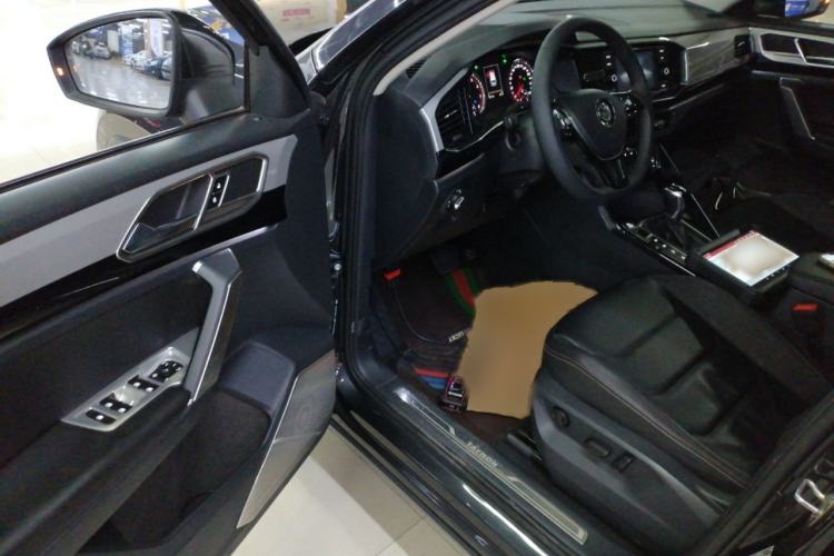 Used Volkswagen Tayron 2019 330TSI Two-Wheel Drive Luxury Model China VI Standard
