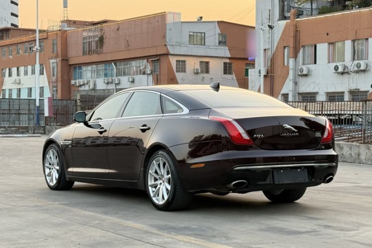 Used Jaguar XJ 2016 XJL 3.0 SC Four-Wheel Drive Panoramic Business Edition
